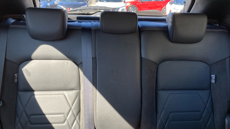 Nissan Juke 1.6 Hybrid Tekna+ 5dr Auto Hybrid Hatchback